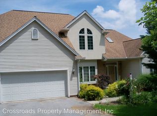 2817 Spring Valley Rd, Lancaster, PA 17601