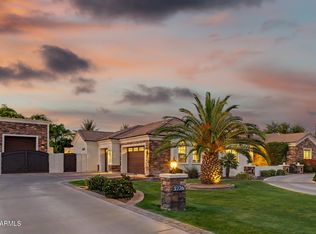 2776 E Taurus Pl, Chandler, AZ 85249