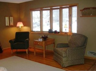 1402 10th Ave, Anoka, MN 55303