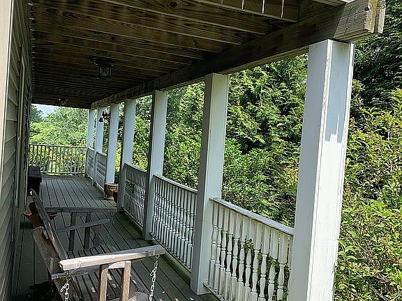 Side porch