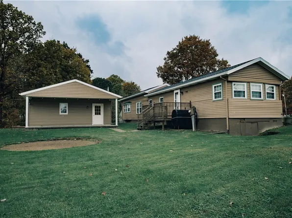 14 Wheatley Cir, New Florence, PA 15944