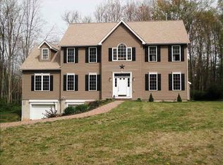 19 Alex Way, Poughkeepsie, NY 12603