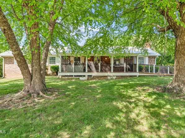 826 Balsam Cir, Erwin, TN 37650