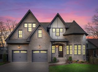 1112 Woodvale Dr, Nashville, TN 37204