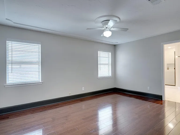 720 Huntwich Dr — Photo 19