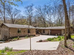 11 The Woods NE, Iowa City, IA 52240