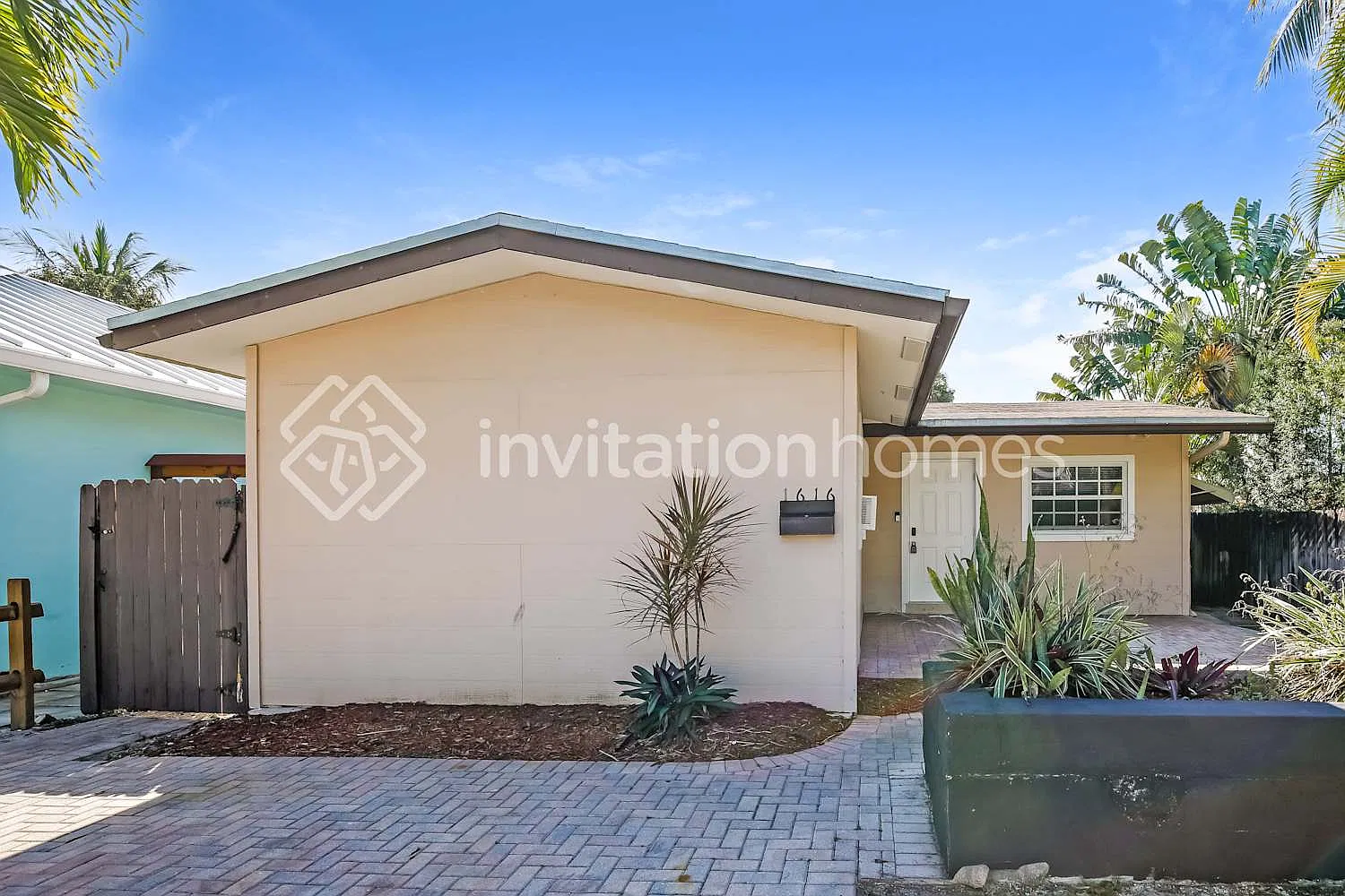 1616 NE 36th St Oakland Park, FL 33334 — Photo 1