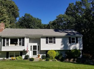 12 Skylark Dr, Derry, NH 03038