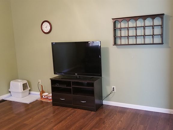 3rd image of 3306 W Woodcreek Ct