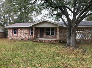7713 Albert Ave, Moss Point, MS 39563