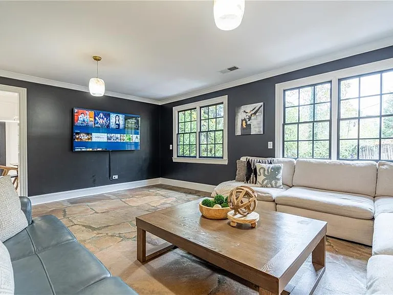 1219 Moores Mill Rd NW — Photo 25