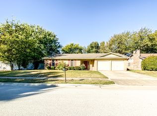 304 Gloria St, Keller, TX 76248