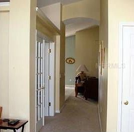 5th image of 573 Darkwood Ave