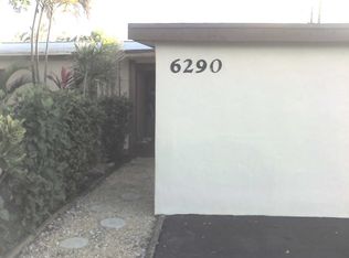 6290 NW 14th Ct, Sunrise, FL 33313