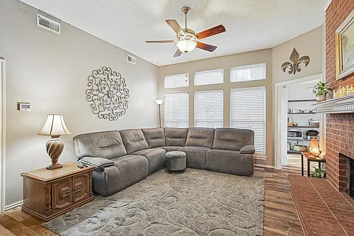 8240 Woodstream Dr Photo 1