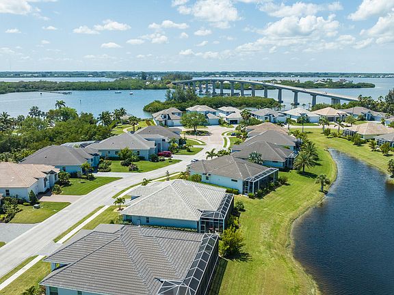 3rd image of 9266 Orchid Cove Circle