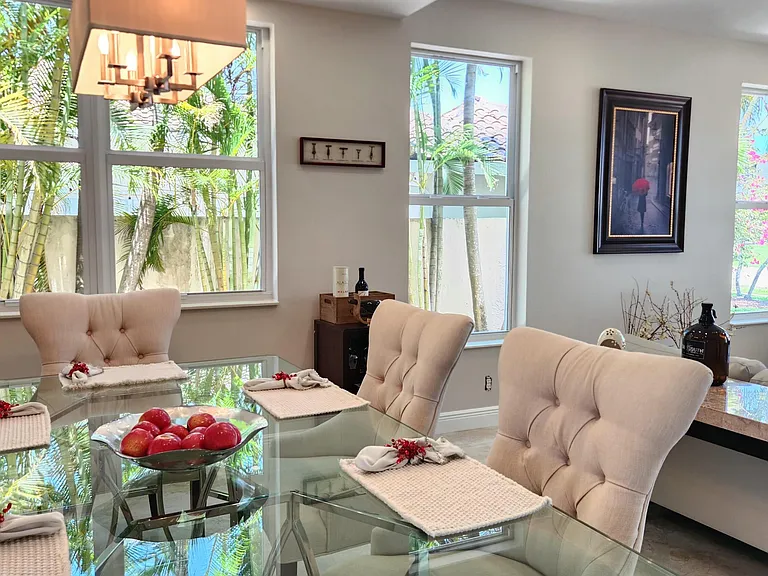 1851 Corsica Dr — Photo 10