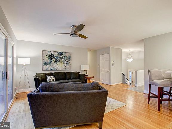 3rd image of 1909 Westfield St