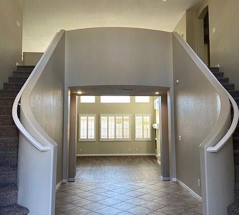 4th image of 9305 Harrow Rock St