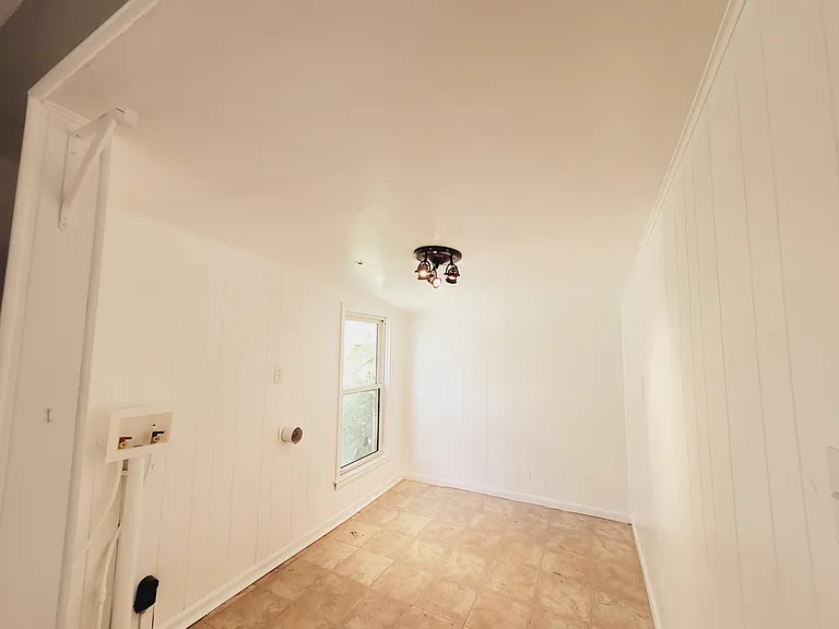 6041 Tracy Ave — Photo 12