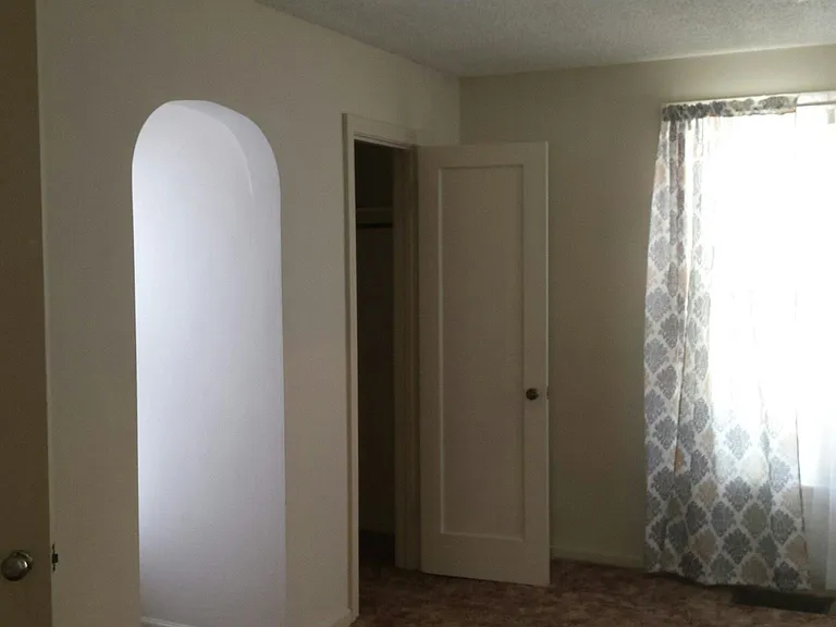 105 W 9th Ave #B — Photo 5