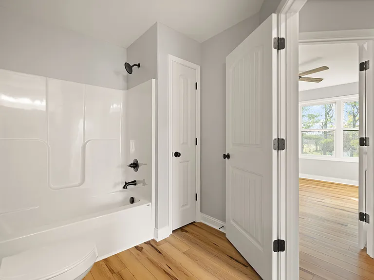 604 Crozer Ave #102 — Photo 18