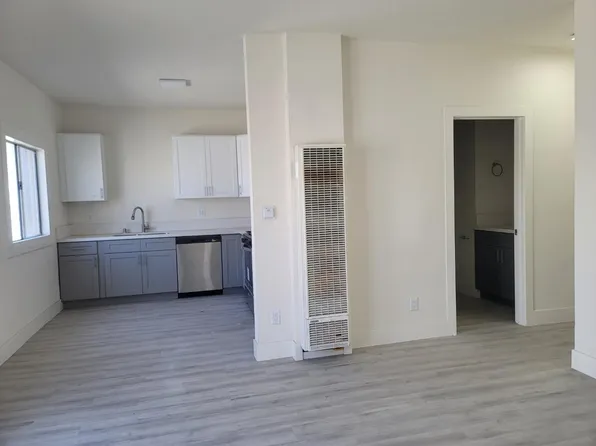 721 Pine Ave APT 1, Long Beach, CA 90813