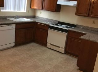 14531 Freeman Ave APT 18, Lawndale, CA 90260