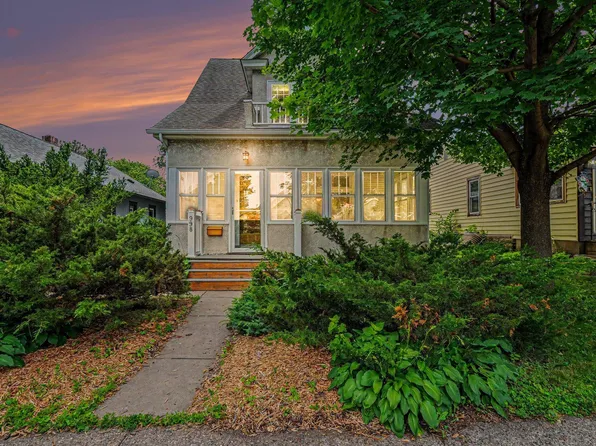 998 Minnehaha Ave W, Saint Paul, MN 55104