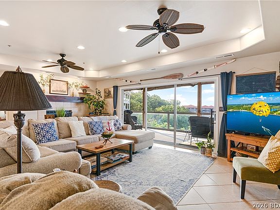 3rd image of 72 Emerald Bay Dr #3C