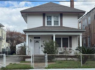 2033 General Taylor St, New Orleans, LA 70115
