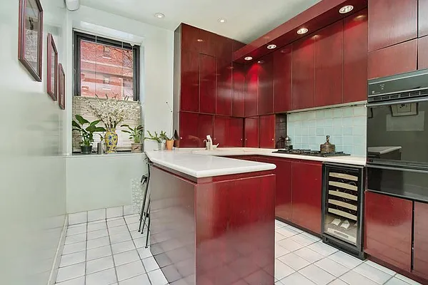 Sold by Keller Williams NYC | media 7