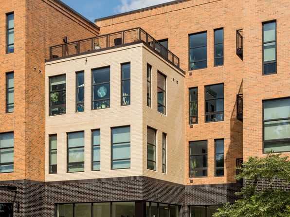 8001 Kercheval Ave #412