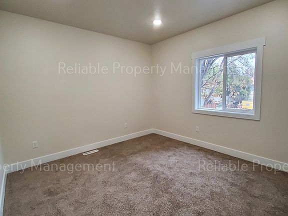 5th image of 150 2nd St
