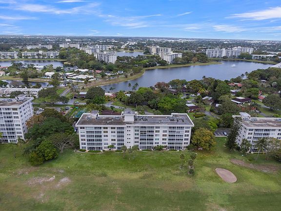 2nd image of 3000 N Palm Aire Drive #601