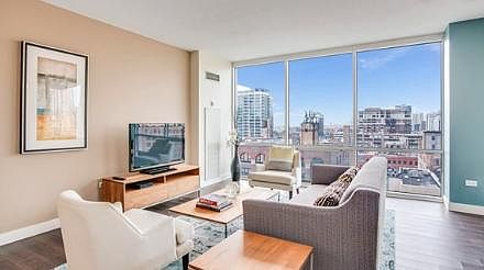 3rd image of 444 W Huron St #807