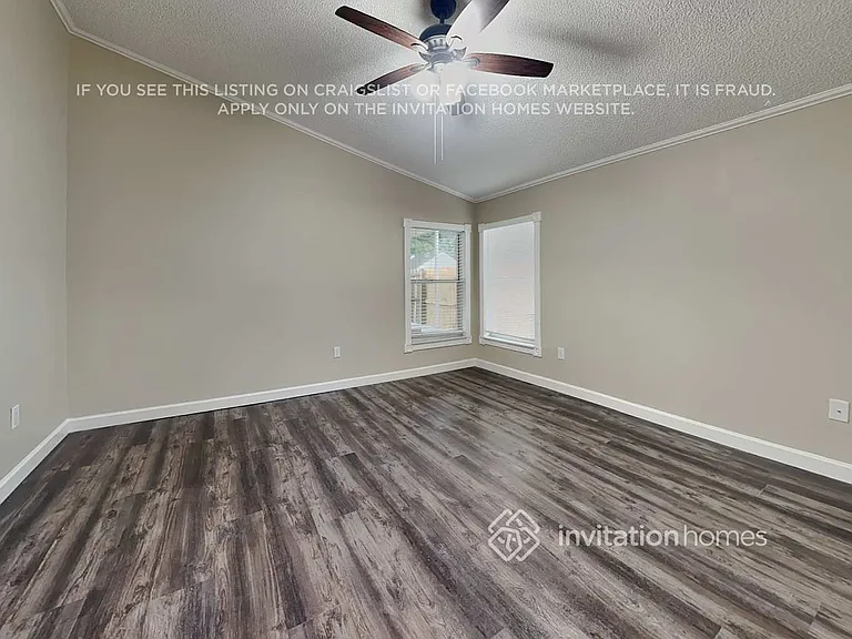 1341 Gangplank Dr — Photo 7