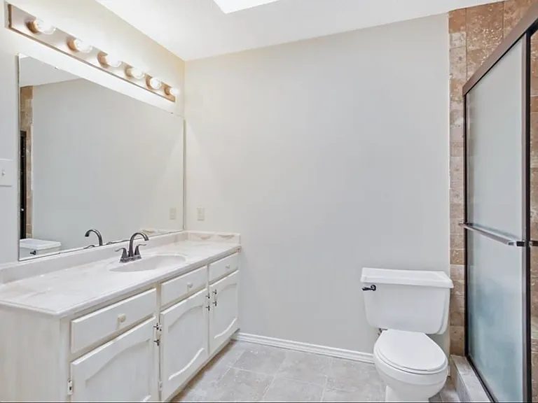 6204 Avanti Dr — Photo 10