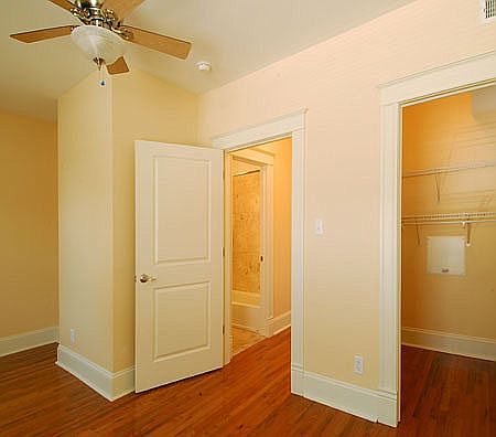 1st image of 1021 S Boyle Ave
