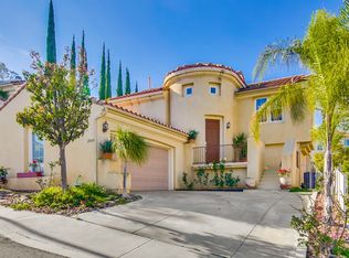 2060 Fabled Waters Dr, Spring Valley, CA 91977