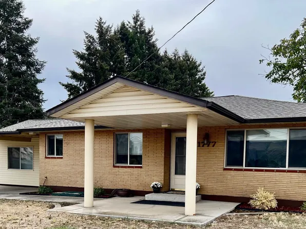 1777 4th Ave, Clarkston, WA 99403