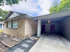10613 Golden Quail Dr, Austin, TX