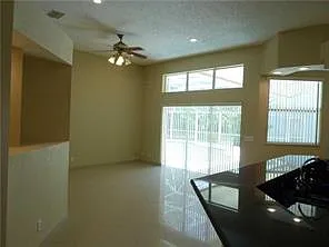 5365 NW 107th Ave — Photo 10