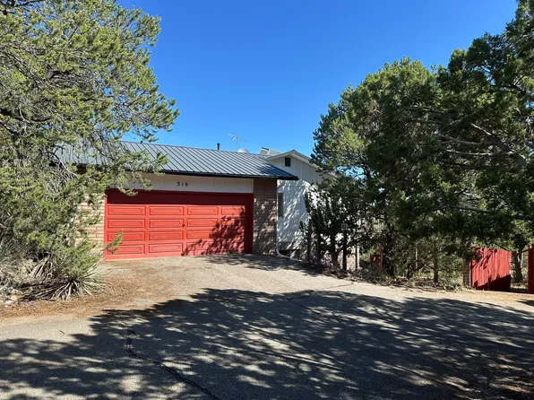 316 Potrillo Dr, White Rock, NM 87547