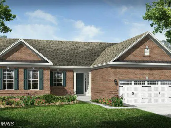 5900 S Mills Manor Ct, Fredericksburg, VA 22407