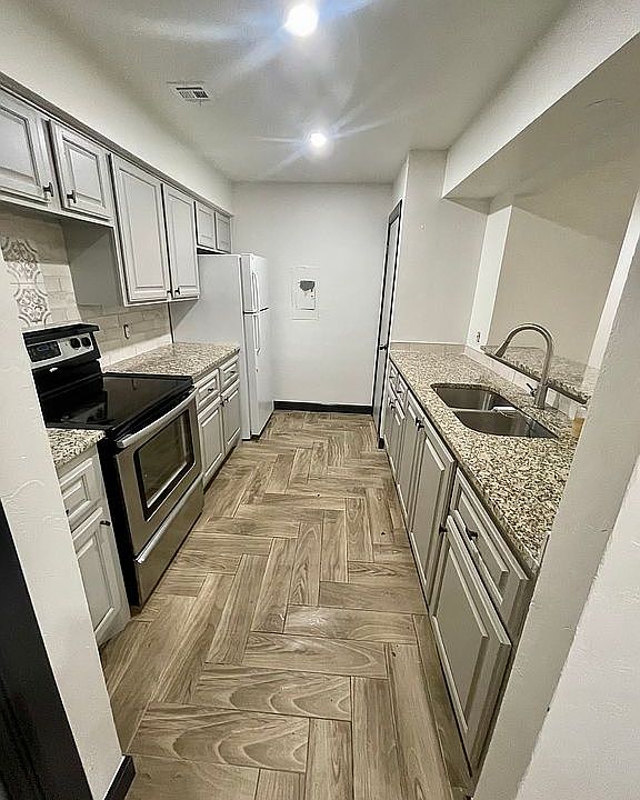 1st image of 8005 NW 7th Pl APT 309