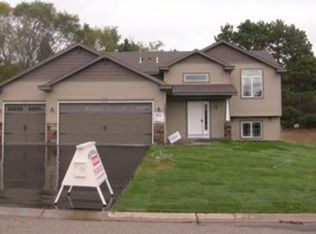 19468 Dodge St NW, Elk River, MN 55330