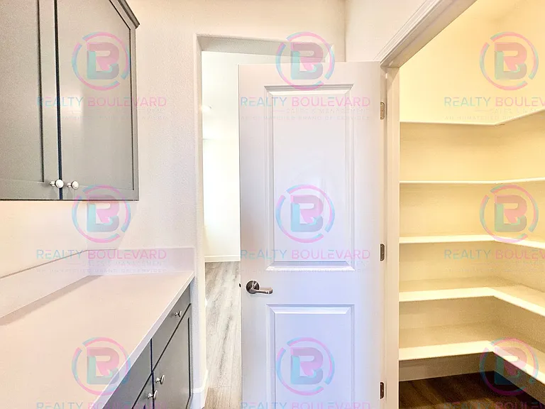 6996 Mount Nimba St — Photo 5