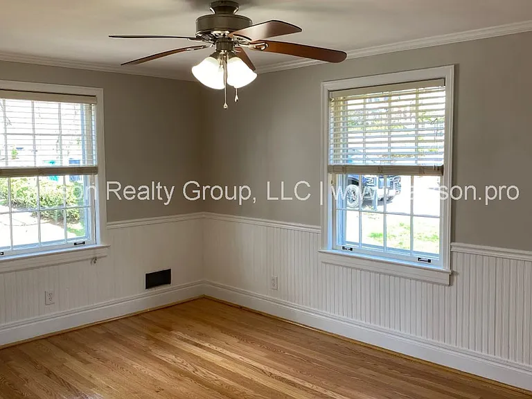 3125 Stoneridge Rd SW — Photo 4