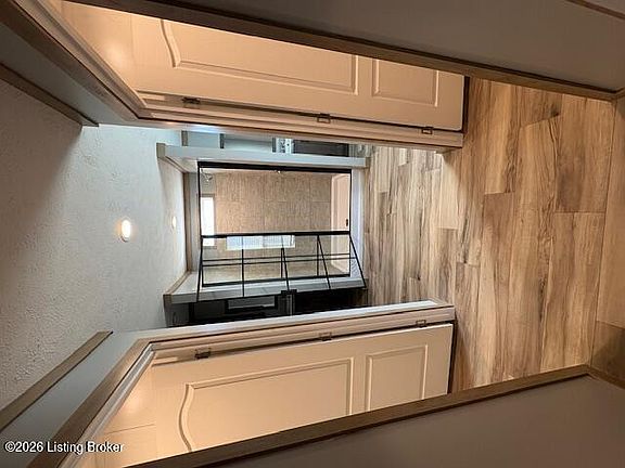 2nd image of 346 Williams Ln
